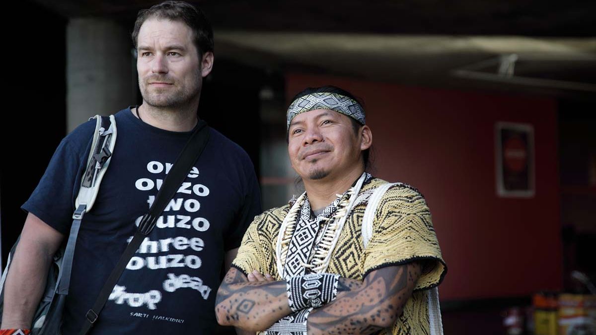 Šamany s ayahuaskou zkoumají čeští vědci. V pralese a s využitím EEG